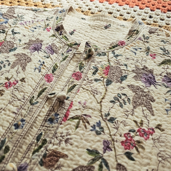 Vintage Reversible Quilted Floral Cream Off-White Light Asian Tang Style Jacket - Picture 3 of 16